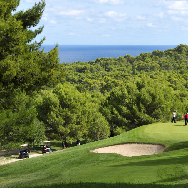 Golf Hotels in Majorca, Lanzarote and Cádiz | HIPOTELS